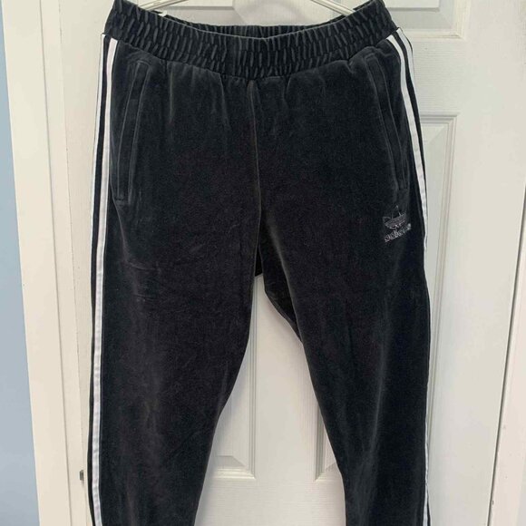 Adidas Velvet Tracksuit Pants - Black/White - Size.M - Picture 1 of 4